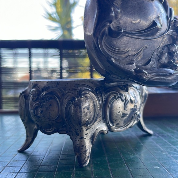 Candle in Vintage Jewelry box - 100% beeswax- unscented - Picture 6 of 11